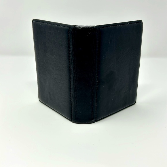 Pottery Barn folding black leather travel alarm clock w/photo frame - Picture 2 of 6